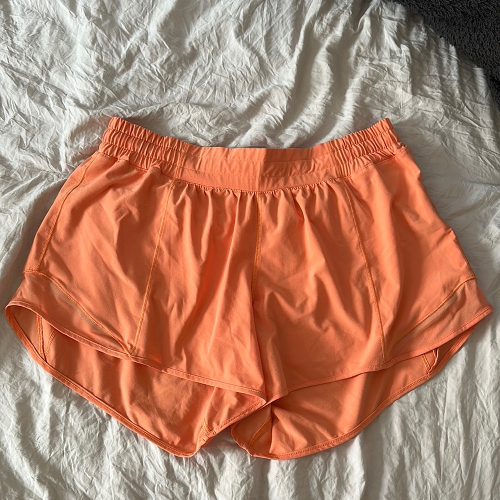 Lululemon Hotty Hot 4in Shorts